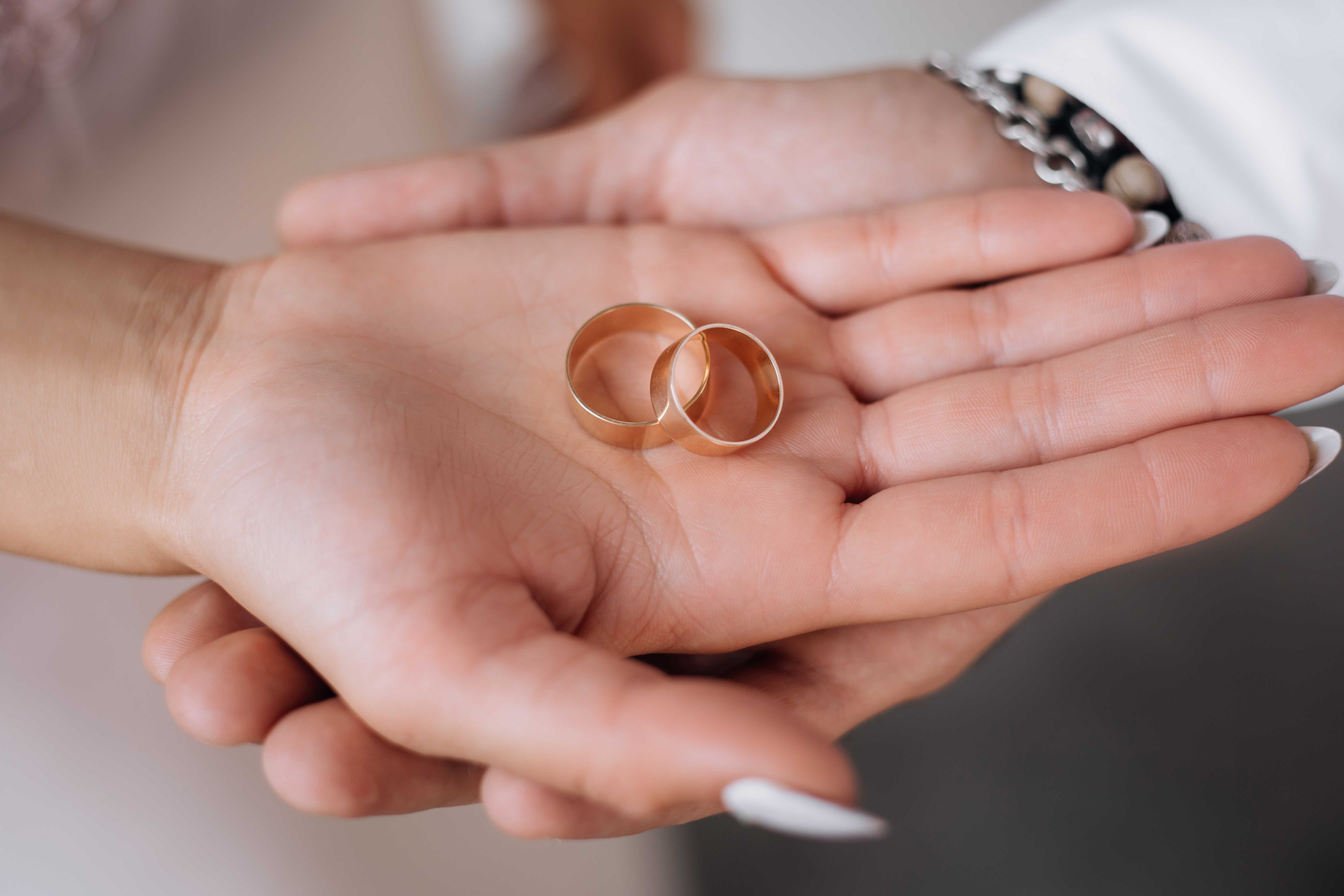 Anillos